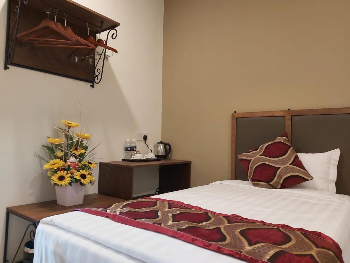 Kb Hotel Кепала Батас Екстер'єр фото