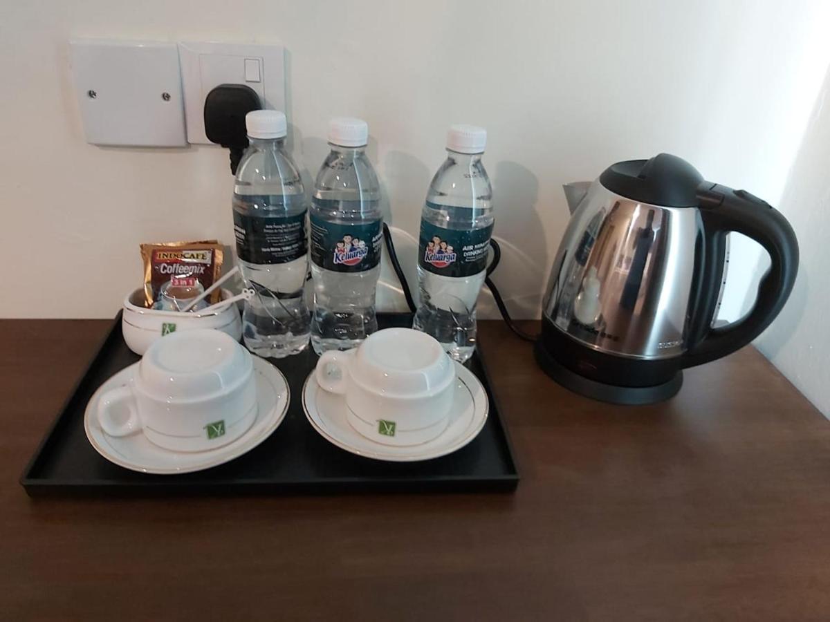 Kb Hotel Кепала Батас Екстер'єр фото