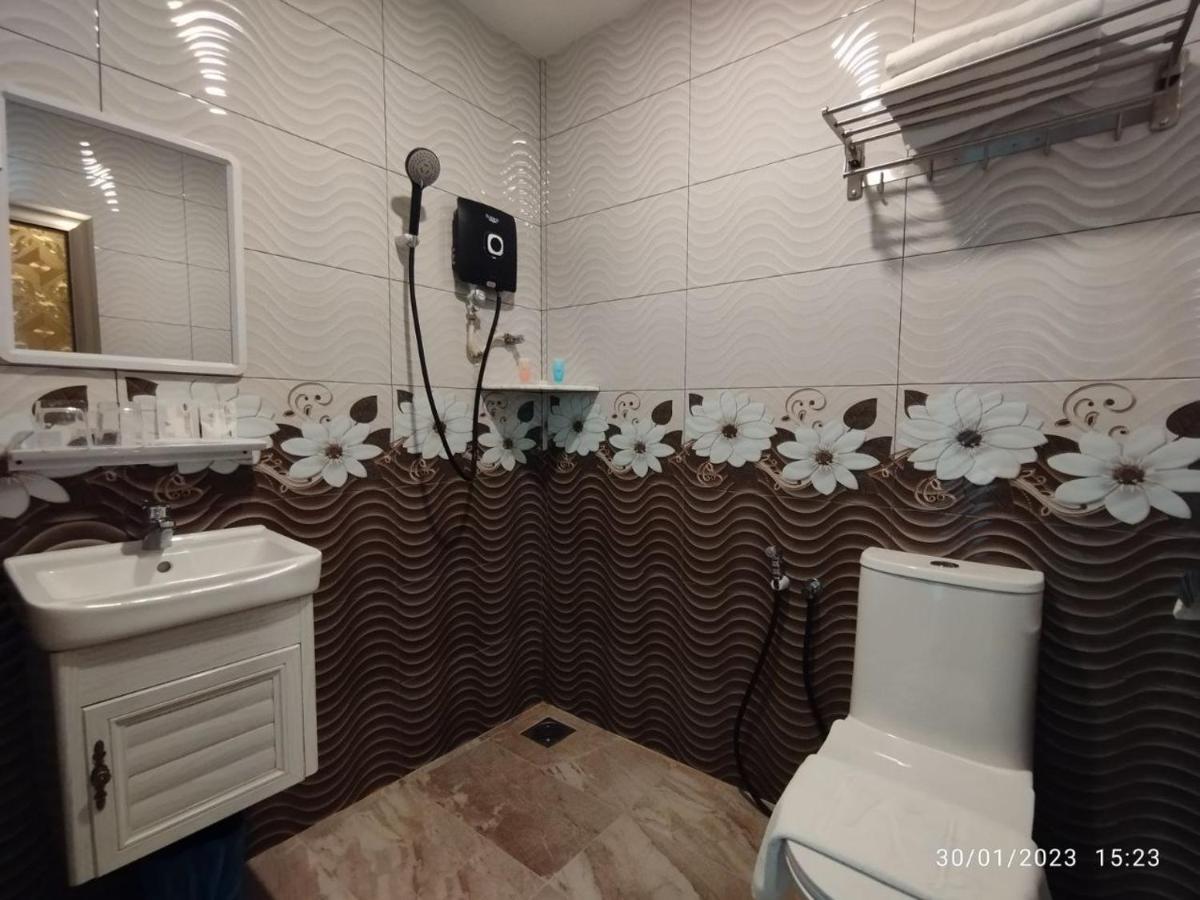 Kb Hotel Кепала Батас Екстер'єр фото